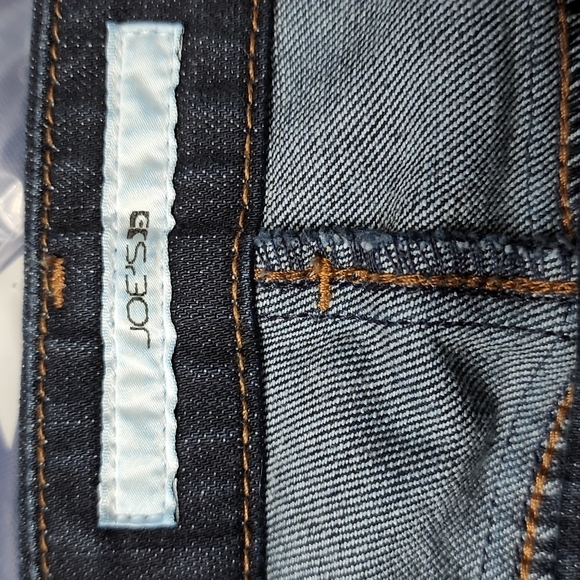 Joe's Cigarette Jeans - Picture 7 of 10